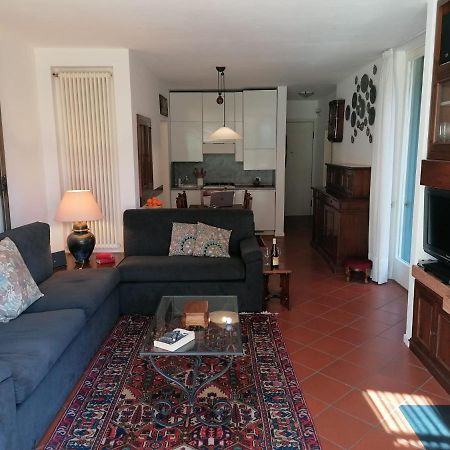 Appartamento In Villa Sul Garda Castion Veronese Eksteriør billede