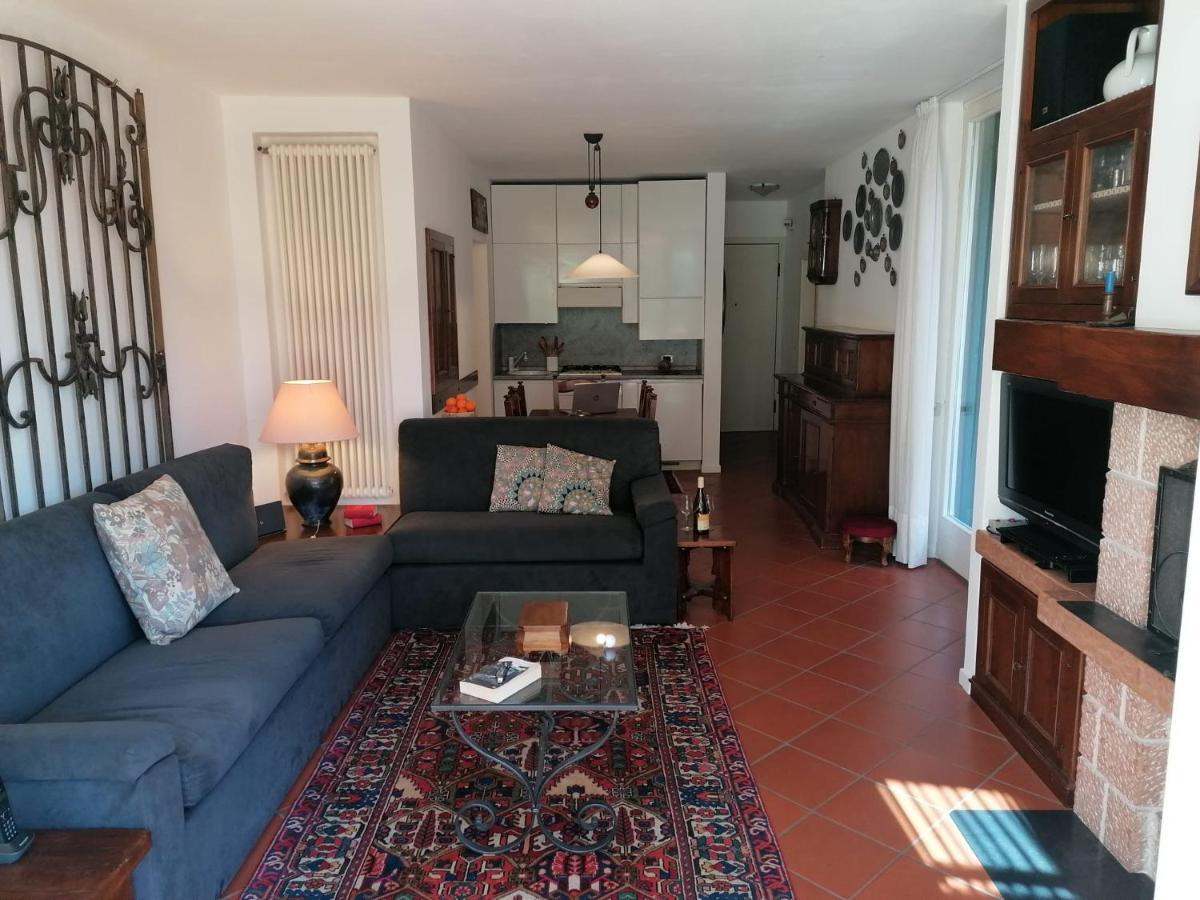 Appartamento In Villa Sul Garda Castion Veronese Eksteriør billede